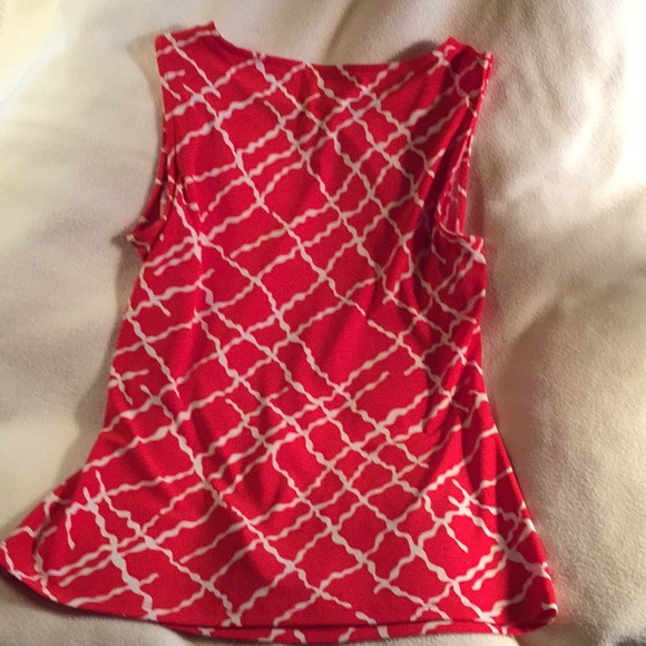 Anne Klein Red and white dressy sleeveless blouse - Picture 6 of 6